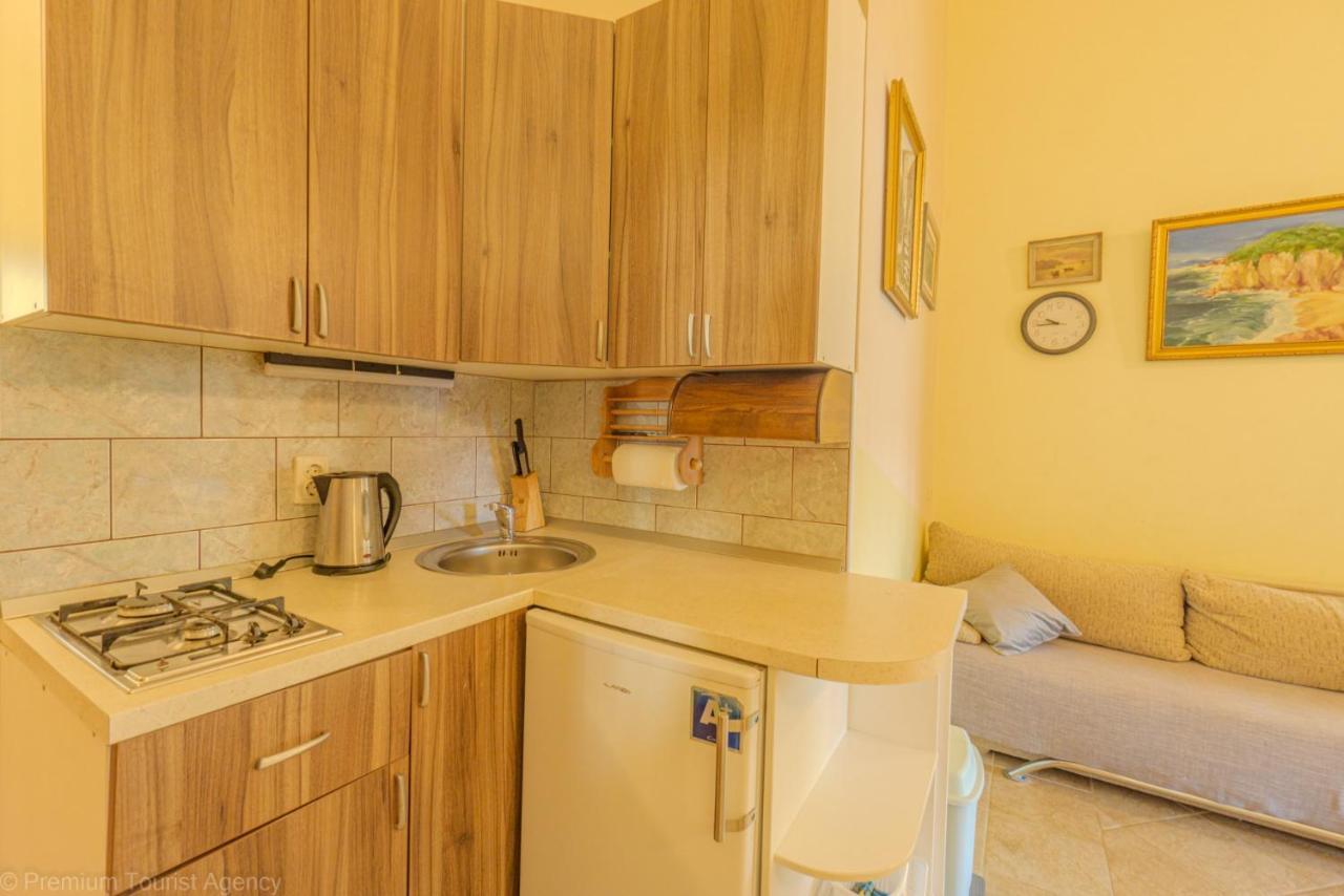 Zdenko Apartment Metajna Ngoại thất bức ảnh