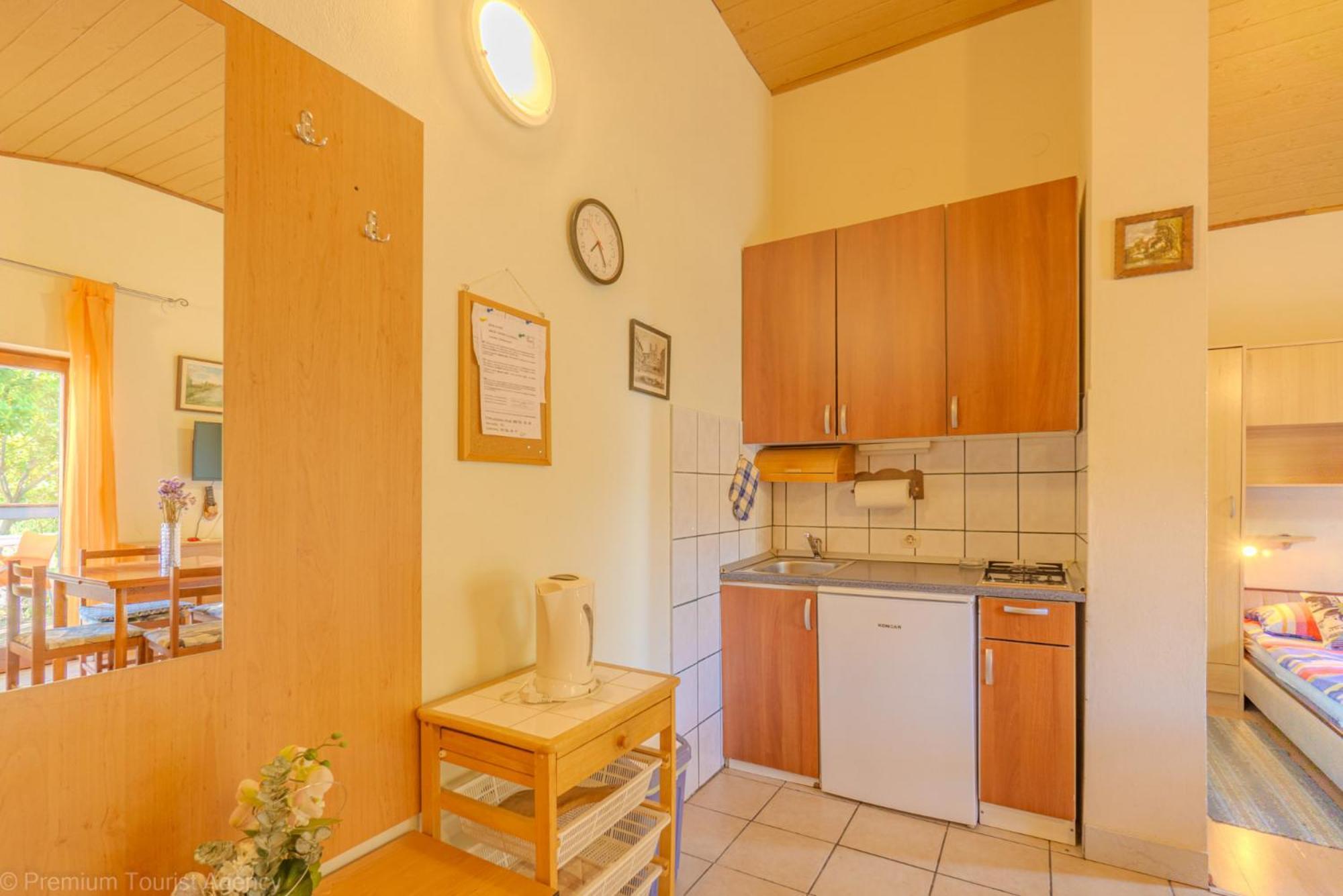 Zdenko Apartment Metajna Ngoại thất bức ảnh