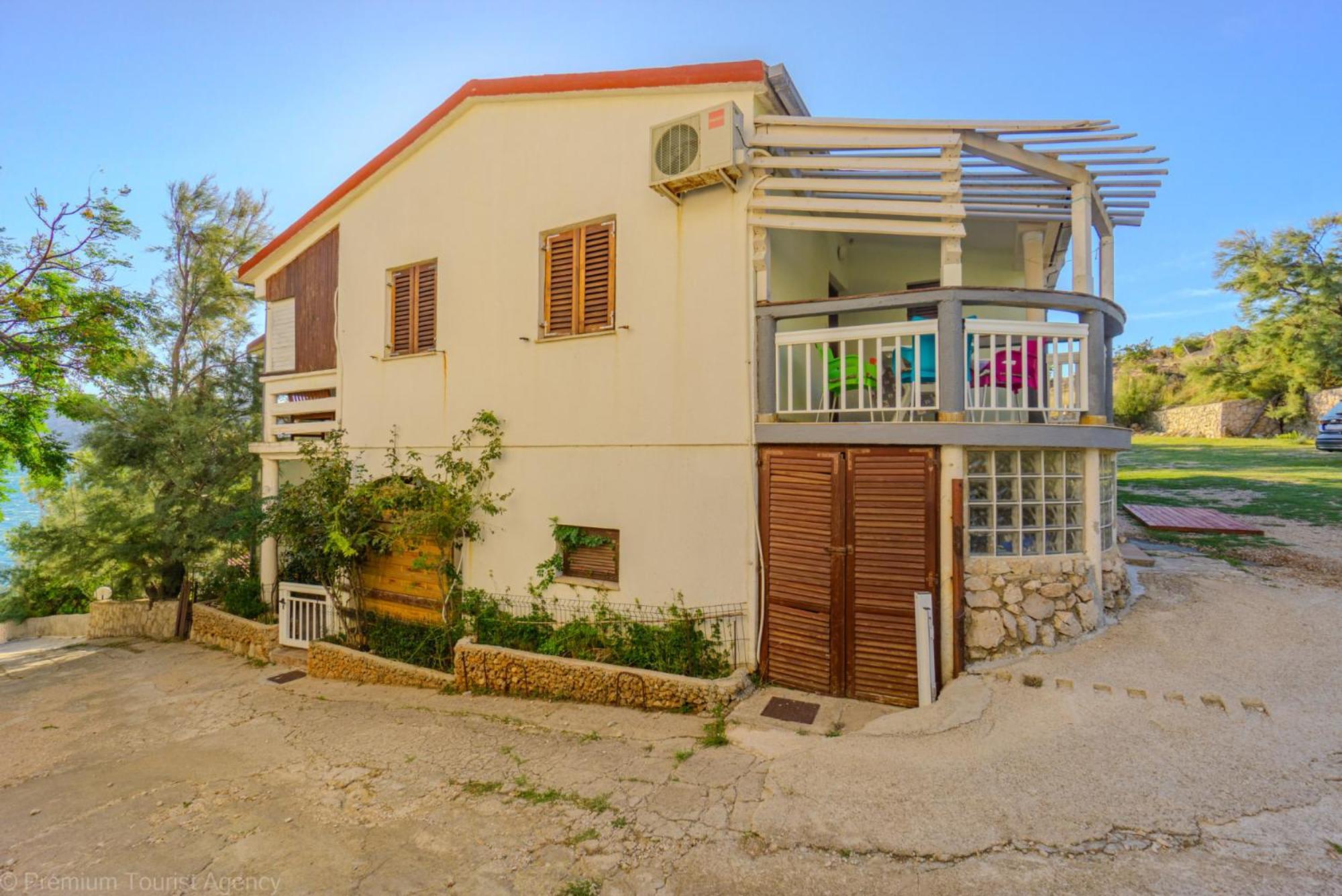 Zdenko Apartment Metajna Ngoại thất bức ảnh